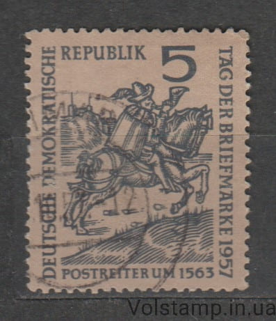 1957 ГДР марка (Фауна, коні, день марки) Гашена №600