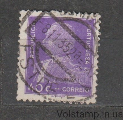 1934 Португалия Марка (Генерал Антонио Оскар Кармона (1869-1951) президент) Гашена №577