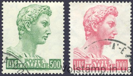 1957 Italy series of stamps (art, statues) Used №981-982