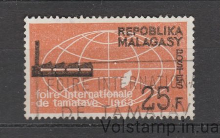 1963 Мадагаскар Марка (Ярмарка Таматаве) Гашеная №490