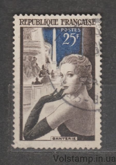 1955 Франция Марка (Модель в перчатке на площади Согласия) Гашеная №1044
