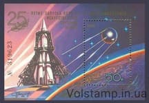 1982 блок 25 років запуску першого в світі штучного супутника Землі №Блок 160