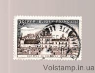 1957 Франция Марка с серии (Шато де Валансе) Гашеная №1163