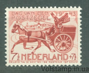 1943 Нидерланды Марка (День печати, фауна, лошади) MNH №422